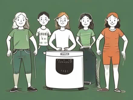 Photo of free small air fryer (Hermitage RG18) #1