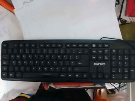 Photo of keyboard for desktop computer (Beulah Hill CR7) #1