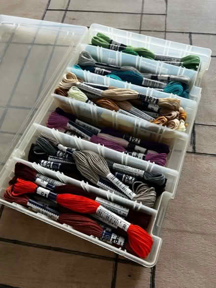 Photo of free Box of embroidery thread (SE8) #1