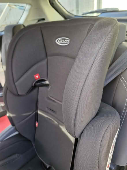 Photo of free Two child car safety seats (Burnham on Crouch CM0) #3