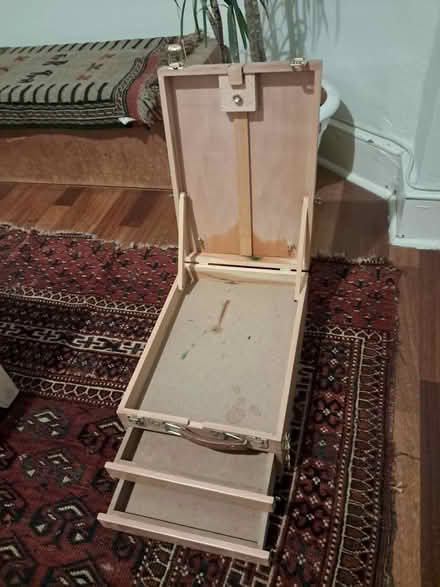 Photo of free Wood easle (Plaistow E15) #3