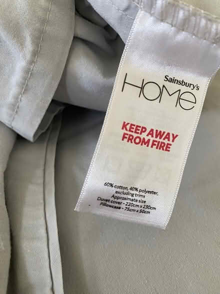 Photo of free King size duvet cover (Horsham) #1