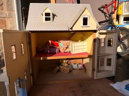 Photo of free Wooden dolls house (Cranbrook EX5) #3