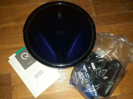 Photo of free Robot Vacuum (Kingsway) #1