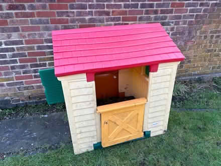 Photo of free Little tykes house (Warwick CV34) #1