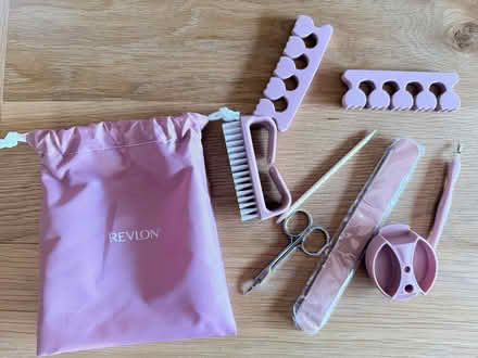 Photo of free A nail pedicure/manicure set (West Common AL5) #1