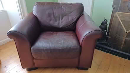 Photo of free leather sofa and matching armchairs (Kirkcaldy KY1) #2