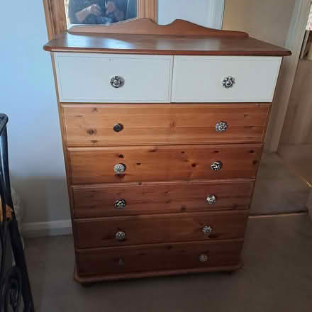 Photo of free tall 2 +5 chest of drawers (north watford WD24) #1