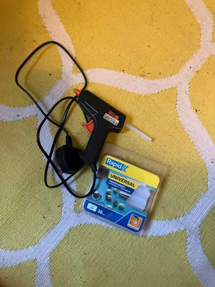 Photo of free Mini glue gun and glue sticks (Seven Sisters N15) #1