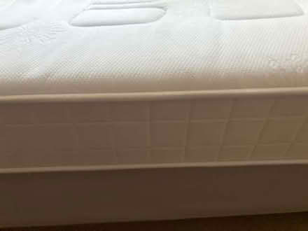 Photo of free Double mattress (Notting Hill Gate W2) #1