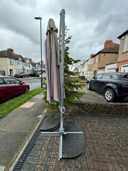 Photo of free Parasol garden umbrella (Morden SM4) #2