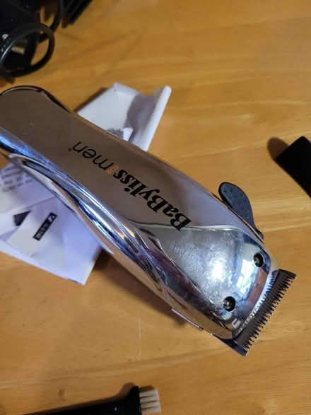 Photo of free Babyliss beard trimmer & accessories (Ballyclare BT39) #3