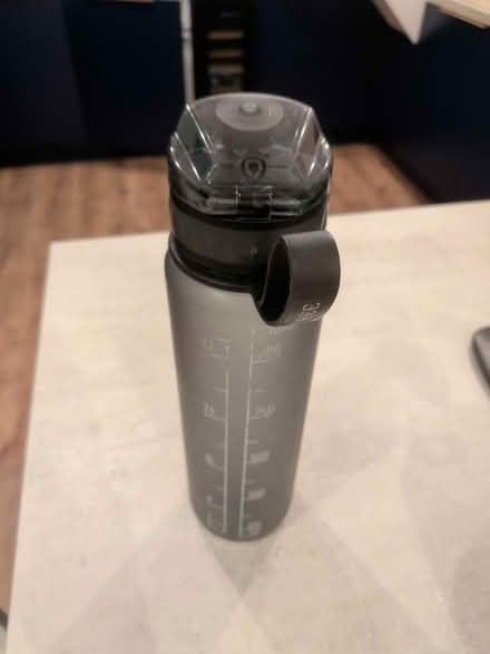 Photo of free 1 litre water bottle (Tooting Bec, SW17) #1