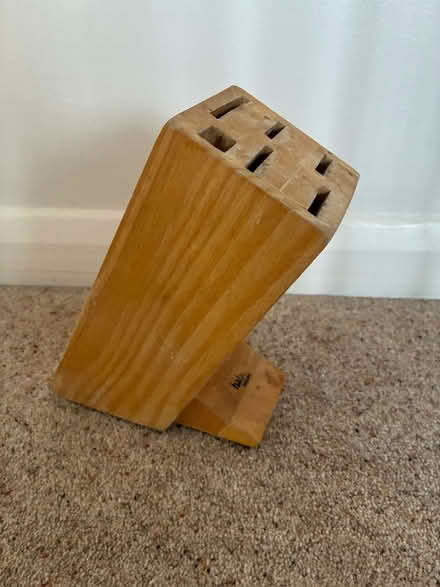 Photo of free Habitat knife block (Spacey Houses HG3) #1