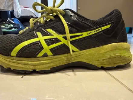 Photo of free ASICS black & green trainers used (KT22 Oxshott) #4