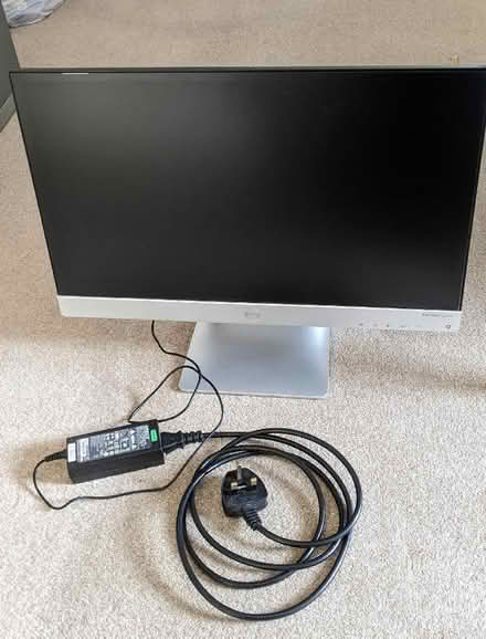 Photo of free HP computer monitor (Rudgwick RH12) #1