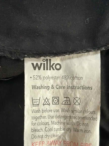 Photo of free Black fitted sheet 140x170cm (Shenley Fields B29) #2