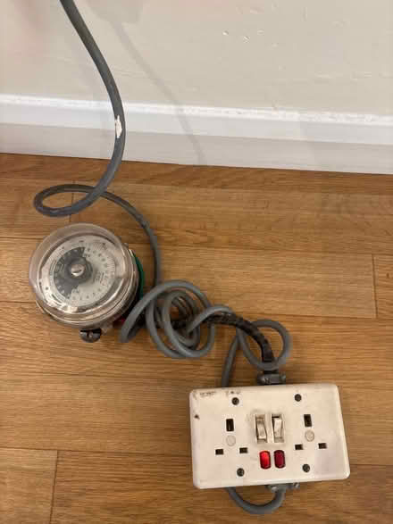 Photo of free time switch (Thames Ditton KT7) #2