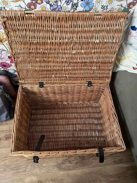 Photo of free Large wicker hamper (Halewood) #4