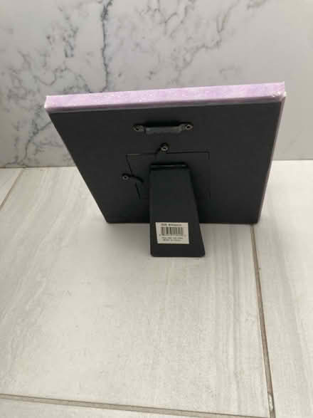 Photo of free photo frame for small photo (Kennedy/16th in Markham) #2