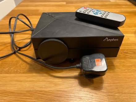 Photo of free Projector (Middle Aston OX25) #1