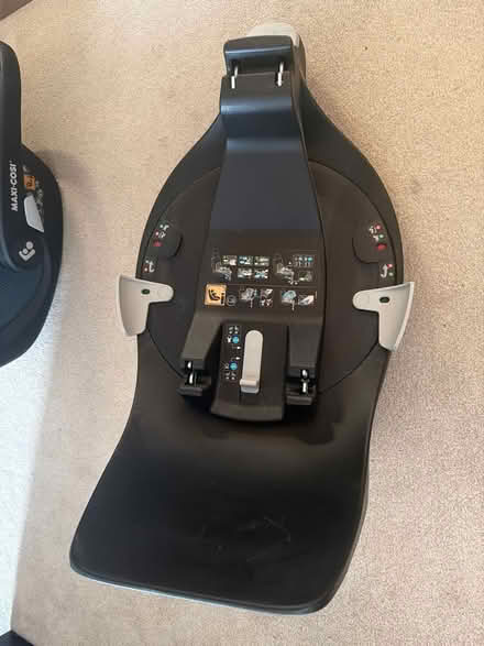 Photo of free Car Baby Seat (SW11) #3