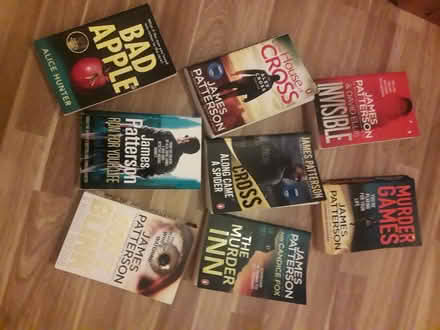 Photo of free Thriller / crime paperback bundle (LU3) #1