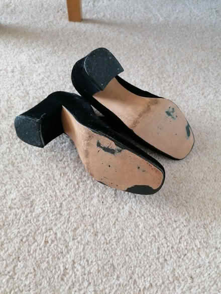 Photo of free Size 3 shoes (Langney BN23) #3
