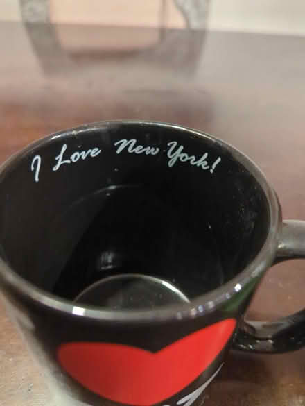 Photo of free I ❤️ NY mugs (Chelsea/Flatiron) #3