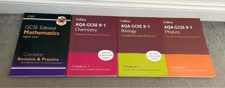 Photo of GCSE Revision Books (Cottonmill, St Albans, AL1) #1