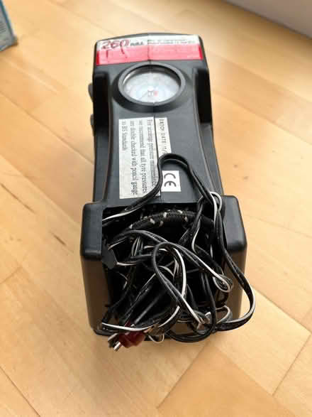 Photo of free Air Compressor (Saint Ninians FK7) #4