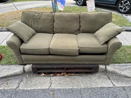 Photo of free to a good home (Ada Place in New Orleans) #1