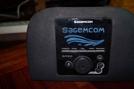 Photo of free Internet Radio (Pinkneys Green SL6) #1