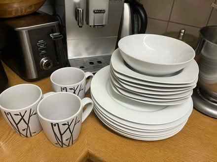 Photo of free plates (High Wycombe/ HP12) #2