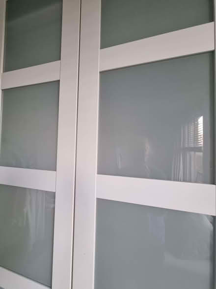 Photo of free 3 door triple wardrobe (Eastbourne BN21) #1