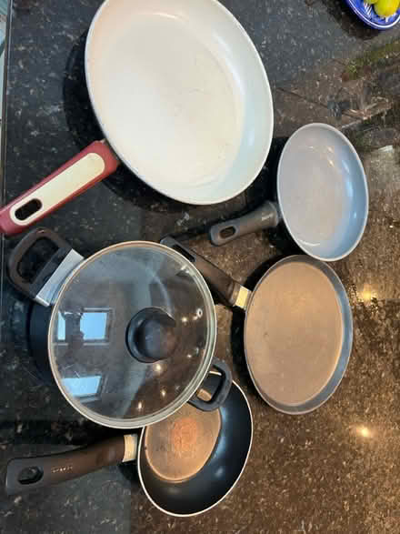 Photo of free Frying pans and pot (SE5) #2