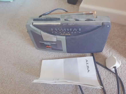 Photo of free FM MW LW radio cassete recorder (Putnoe MK41) #1