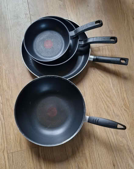 Photo of free Tefal frying pans x 3 & a wok. (Oldends Farm GL10) #1