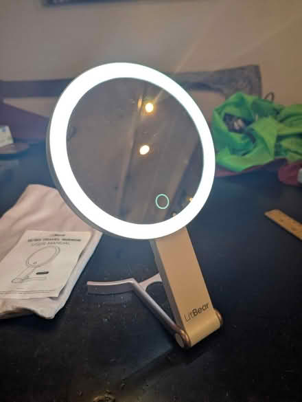 Photo of free Travel mirror (Chelsea/Flatiron) #2