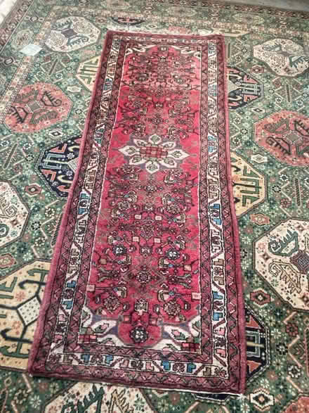 Photo of free Red rug runner (Seven sisters near overground) #1