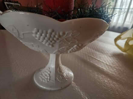Photo of free decorative bowl (Manville) #1