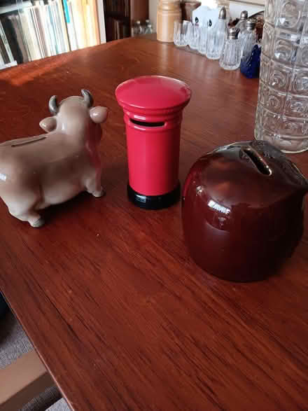 Photo of free Three vintage piggy banks (Chipping Ongar CM5) #2