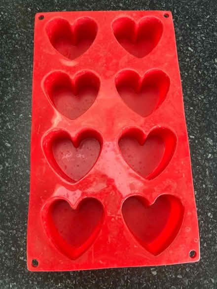 Photo of free Heart shaped cake mould (New Malden KT3) #1
