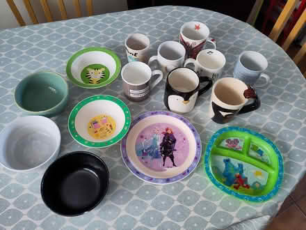 Photo of free Mugs, bowls and kids plates (Hollingbury BN1) #1