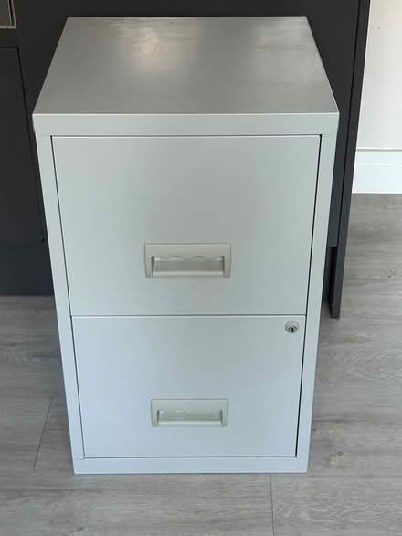 Photo of free Metal Two Drawer Filing Cabinet (Waterlooville PO7) #2