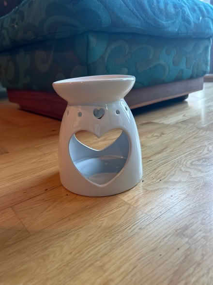 Photo of free Candle oil burner - heart pattern (Leeds City Centre LS12) #1