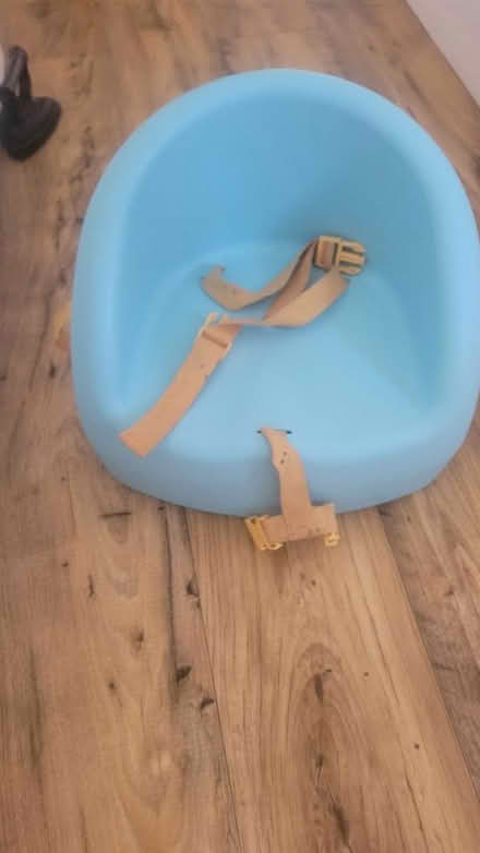 Photo of free Booster seat (South Norwood SE25 5RT) #1