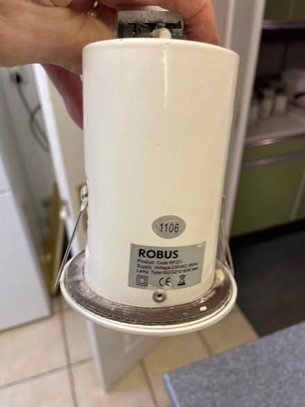 Photo of free Electric ceiling light fittings (SY6) #3