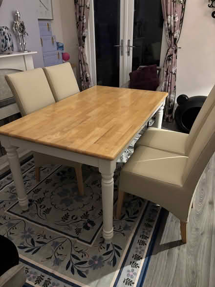 Photo of free Dining table & chairs (Hyde, SK14) #4