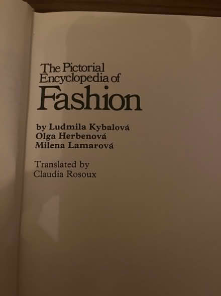 Photo of free Encyclopedia of fashion (Southend-on-sea SS1) #3